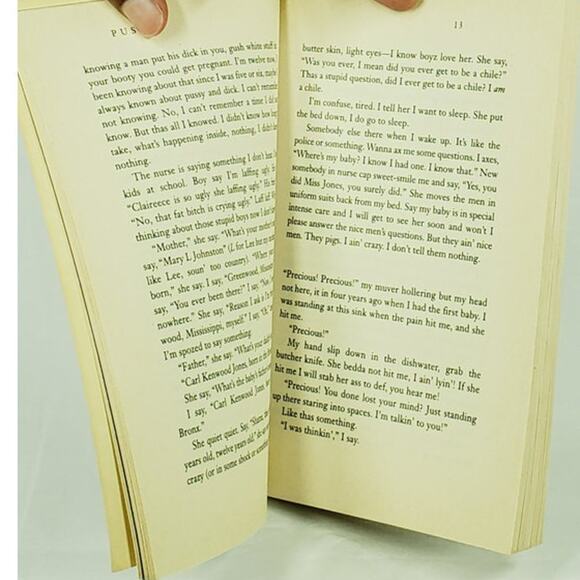 Precious: Based on the Novel Push by Sapphire (Vintage Contemporaries) Paperback - Picture 4 of 4